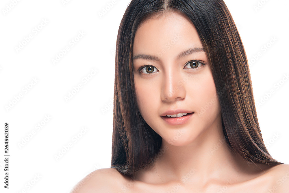 Fototapeta premium Beautiful Young asian Woman with Clean Fresh Skin