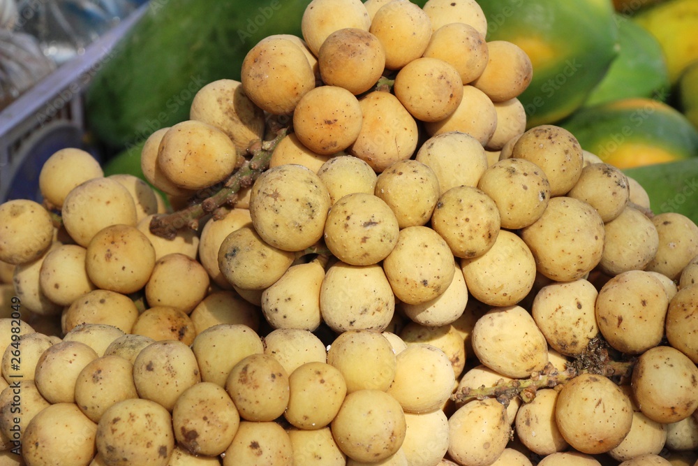 longkong fruit is delicious at street food