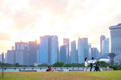 Canvas Print 2019 March 1st, Singapore, Marina Barrage - Panorama view of the city buildings and people doing their activities at sunset