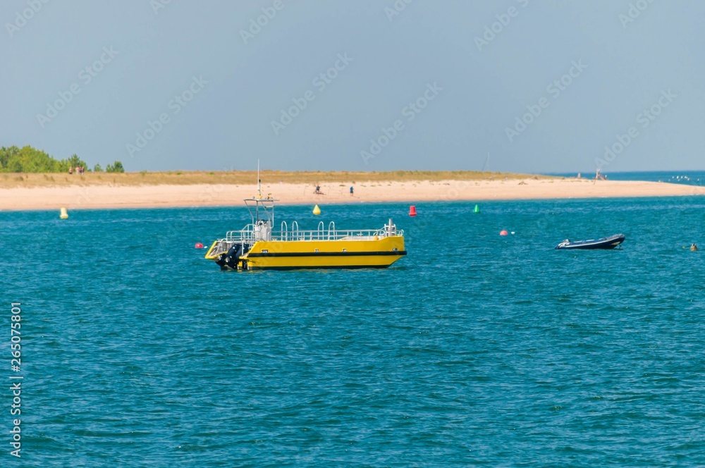 Fototapeta premium Bateau à moteur.