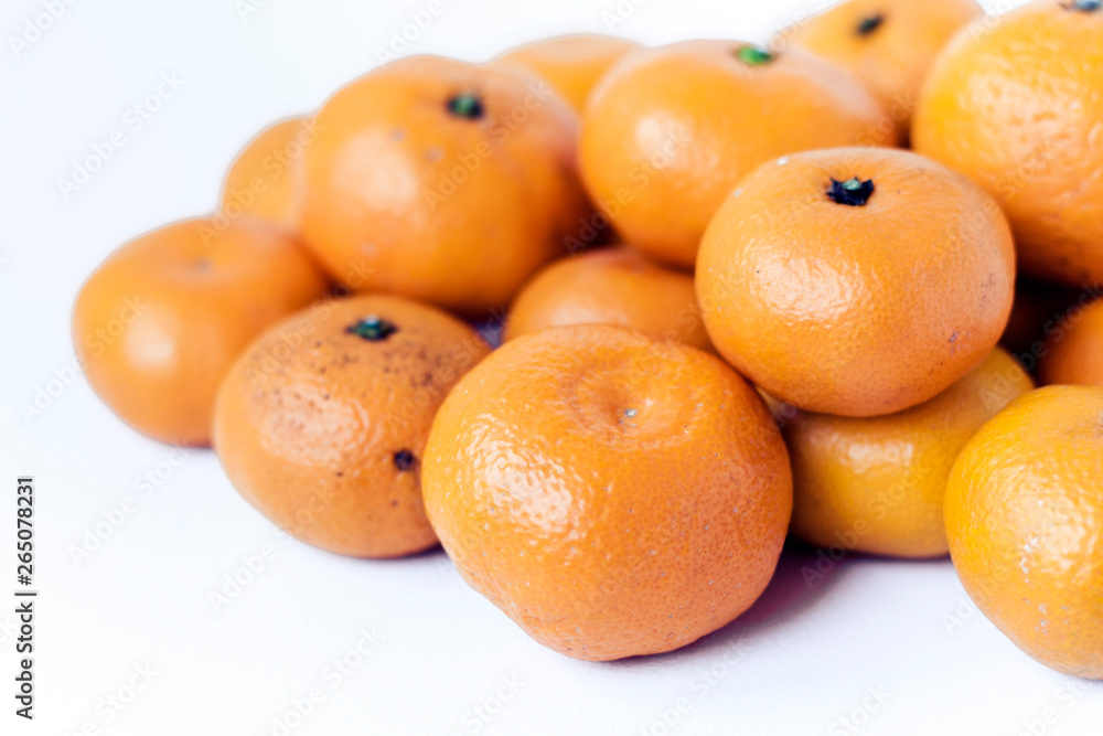 Fresh mandarin oranges (Citrus reticulata), vegetarian concept. Fresh mandarin oranges (Citrus reticulata), vegetarian concept.