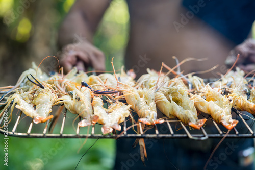 prawn grill on the stove