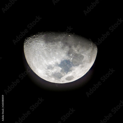 The moon after the first quarter for 2 days and taken while the moonset saw the rabbit headlong