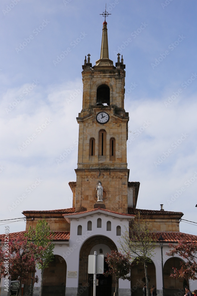 Torre Iglesia de Colunga