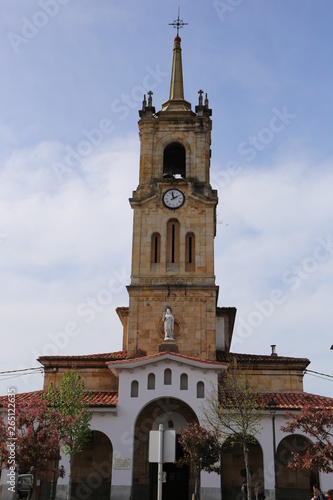 Torre Iglesia de Colunga photo