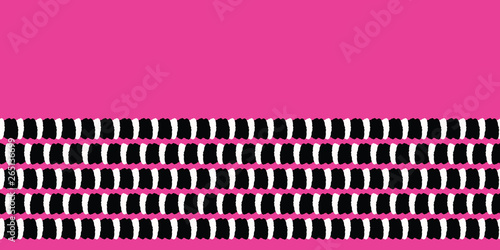 Geometric retro horiztonal stripes seamless pattern. Vector ribbon trim background. Summer 1950s wriggly lines fashion style. Trendy bold edging, vintage home decor. Hand drawn fun graphic design