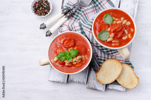 Thick tomato soup with beans