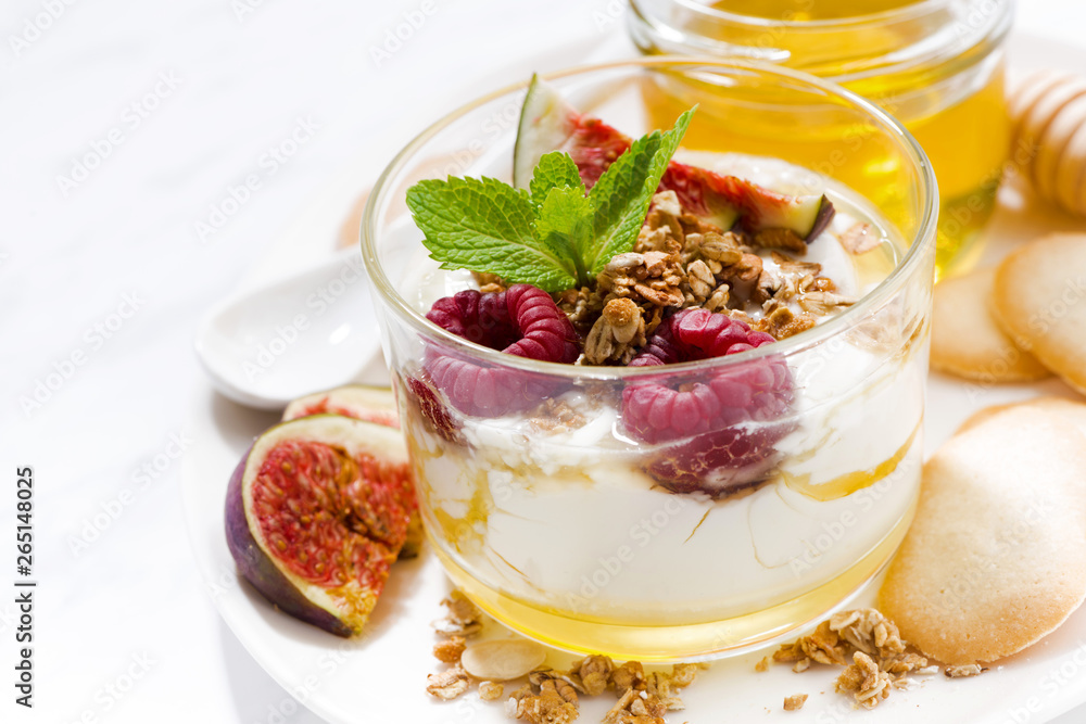sweet yogurt with honey and fresh figs sweet yogurt with honey and fresh figs