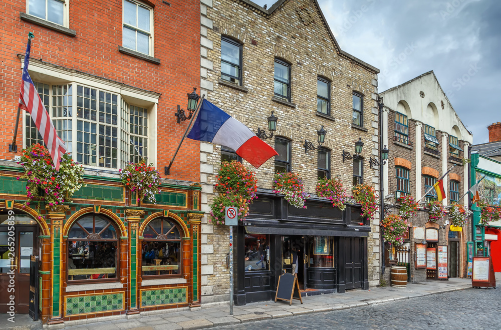 Fototapeta premium Temple Bar street, Dublin, Irlandia