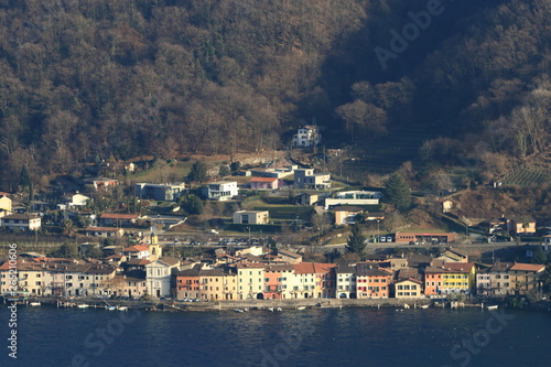 Veduta sulla cittadina di Brusino Arsizio