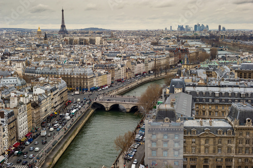 Notre-Dame de Paris © markskalny