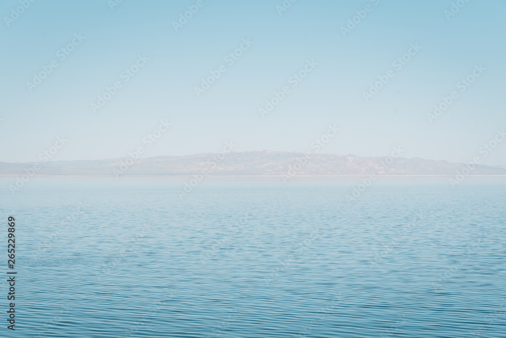 Fototapeta premium The Salton Sea, in Salton Sea Beach, California
