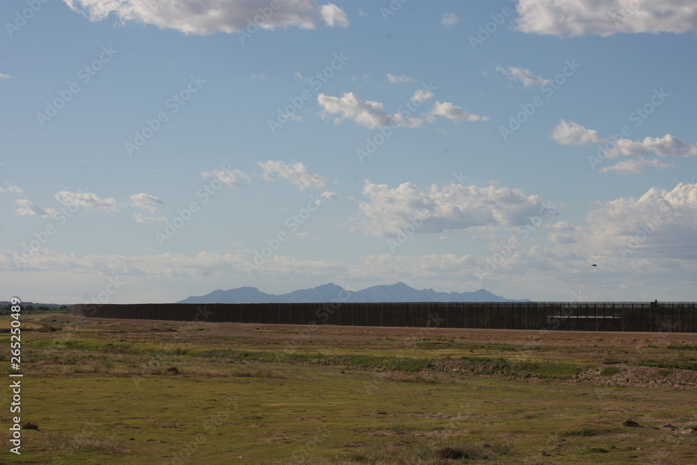 muro que divide Mexico de Estados Unidos, en ciudad Juarez Chihuahua Mexico y El Paso Texas, E.U  