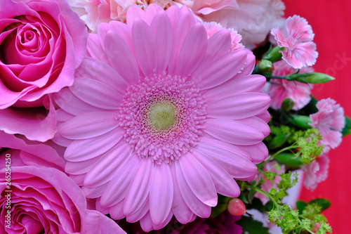 flower bouquet for mother's day © Matthewadobe