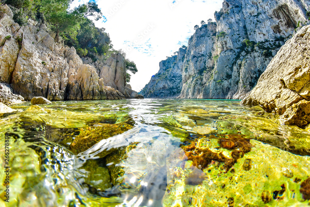 chute d'eau, fleuve, eau, nature, paysage, montagne, montagne, ruisseau, forêt, rocher, lac, vert, ciel, rocher, voyage, parc, été, val, arbre, pittoresque, pierre, chute, automnal, bleu, naturalité