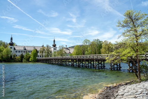 Landschloss Ort in Gmunden am Traunsee photo