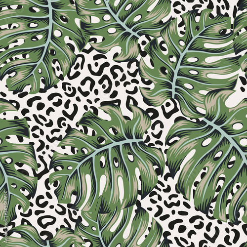 Tropical monstera palm leaves, animal print leopard skin background. Vector seamless pattern. Jungle foliage illustration. Exotic plants. Summer beach floral design. Paradise nature