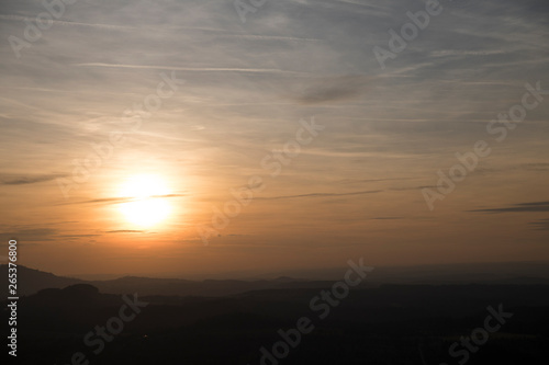 Sonnenuntergang im Schwäbischen Albvorland © EinBlick
