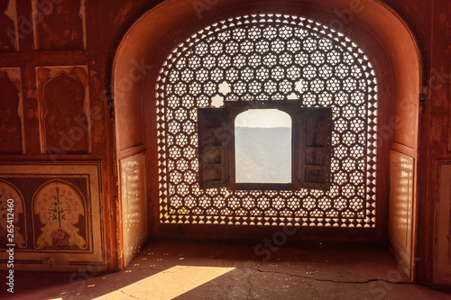 Obraz na płótnie Carved Window in Jaigarh Fort. Jaipur. India w salonie