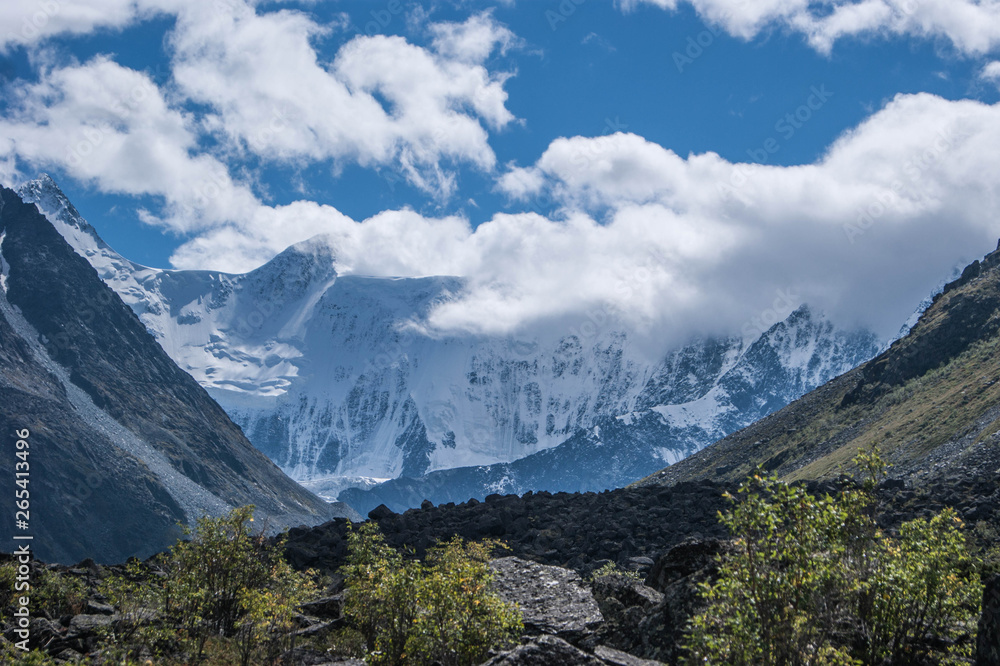 Горы, Алтай, Белуха, природа, горный пейзаж, облака, вершина горы