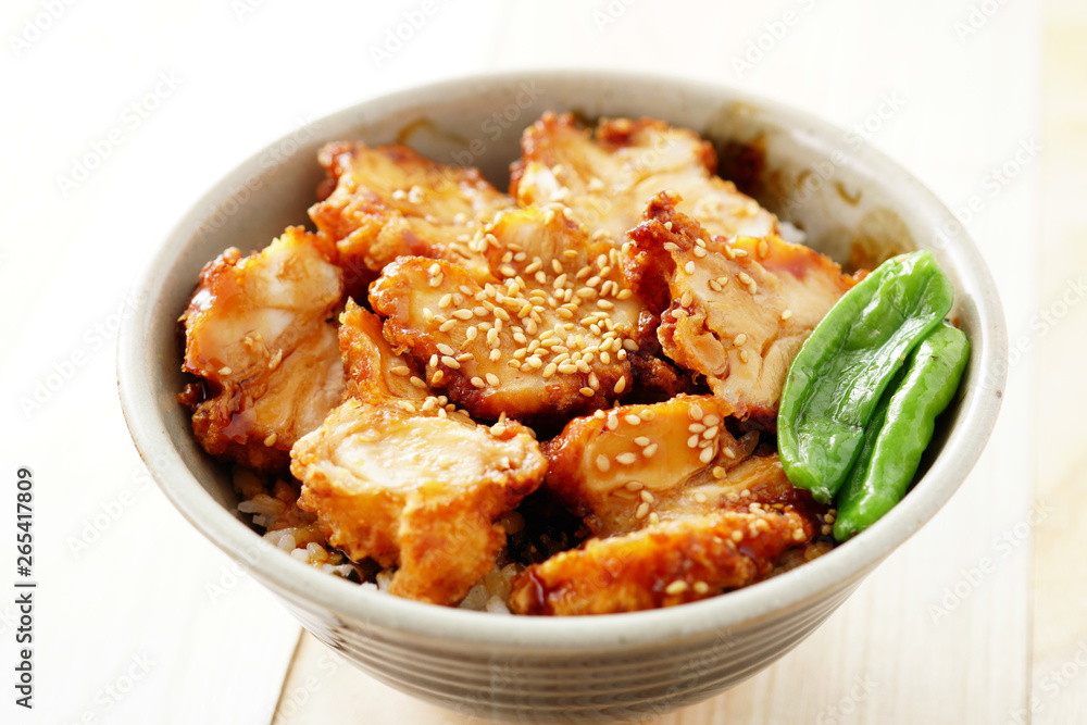 からあげ丼 からあげ丼