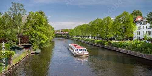 Panorama Alster Fluss Hamburg Leinpfad Frühling