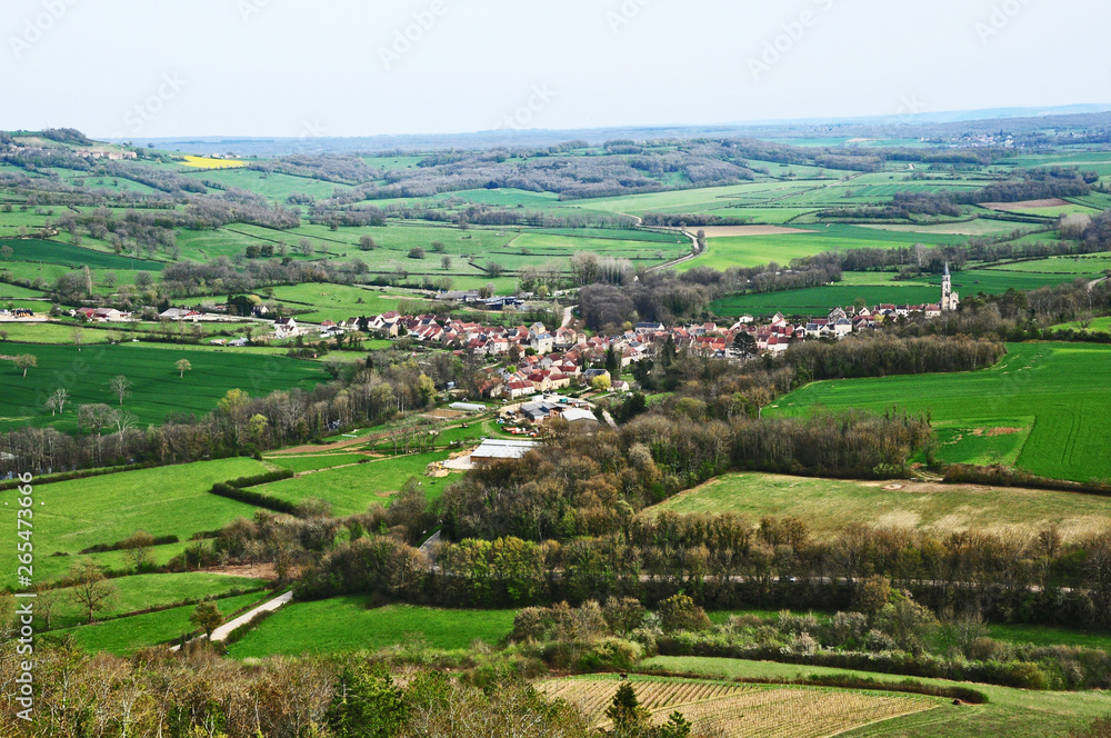 St Pere sous Vezelay dal villaggio di Vezelay