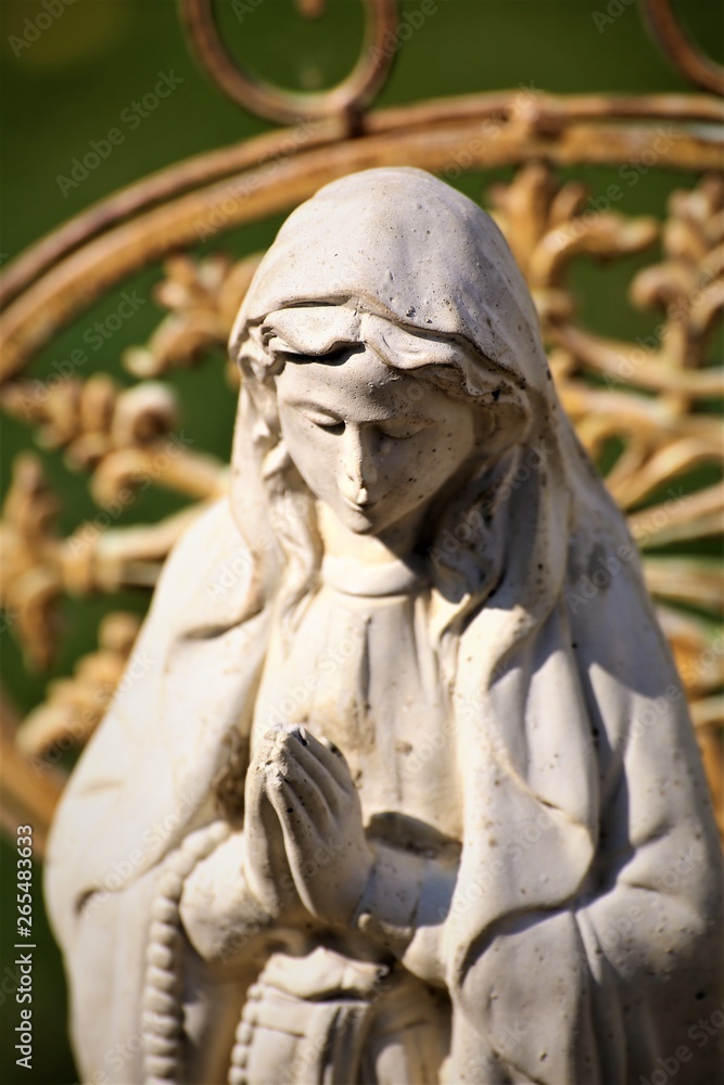 statue of virgin mary with jesus statue of virgin mary with jesus