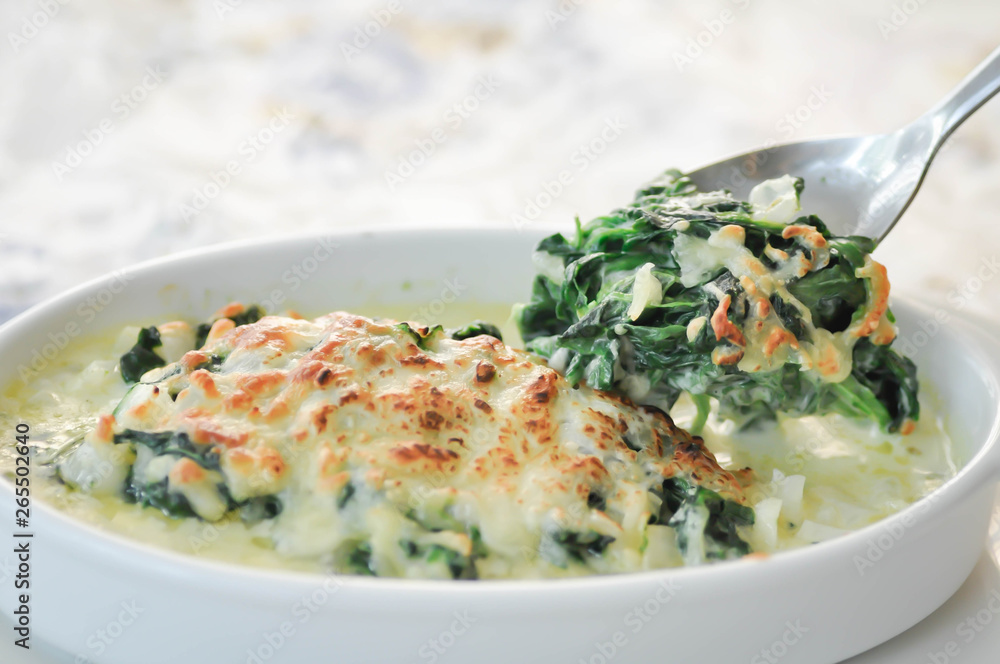 Baked spinach with cheese Baked spinach with cheese
