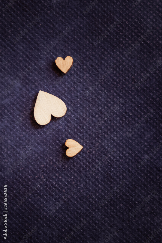 Obraz premium Petits coeurs en bois