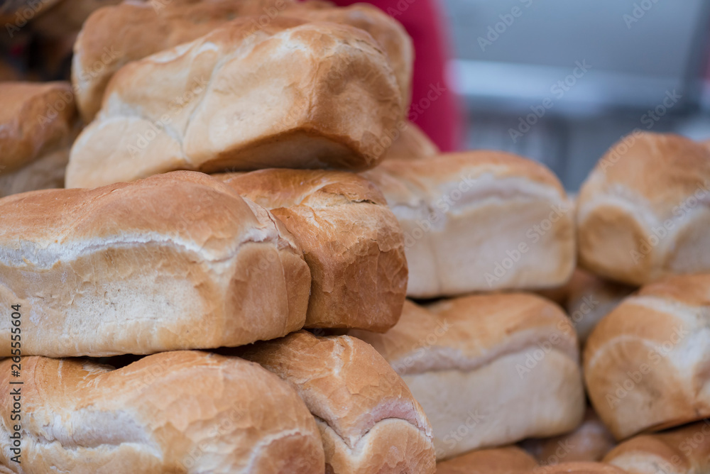 Frisches Brot am Markt