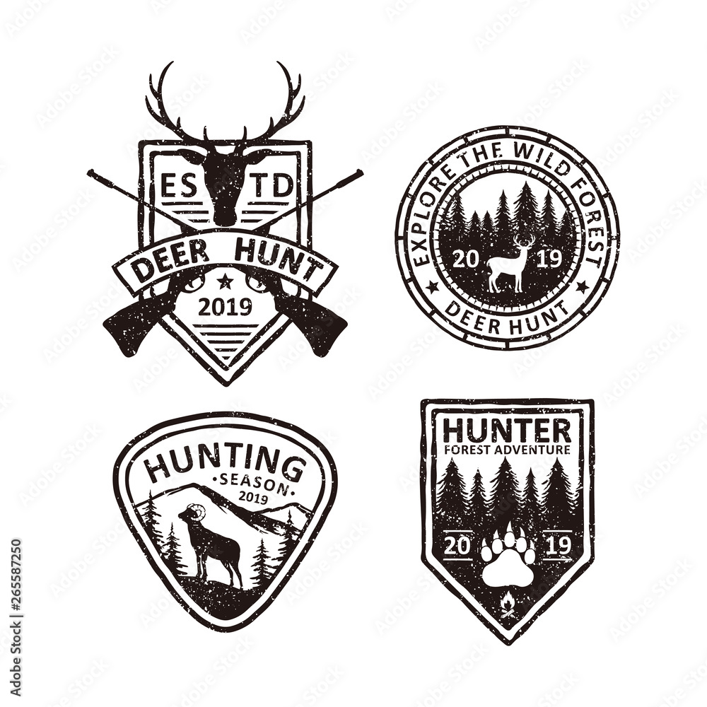 Obraz premium Set of vintage hunting badges labels, emblems and logo