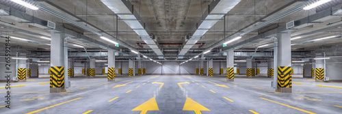 Fototapet Empty shopping mall underground parking lot or garage interior with concrete str