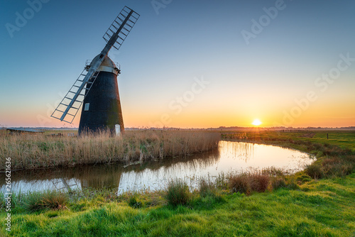 Mutton's Drainage Mill