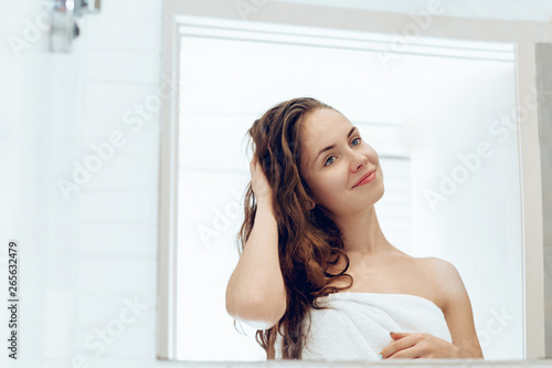 Tableau sur toile Hair and body care