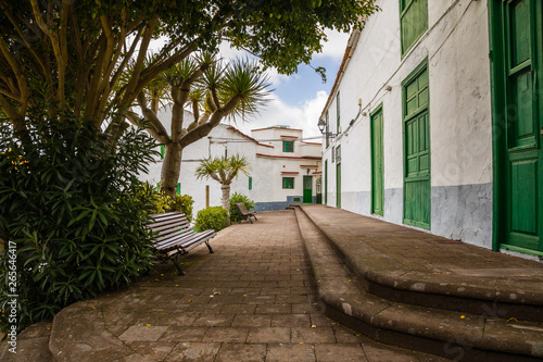 From the streets of the historic part of Arico Nuevo.