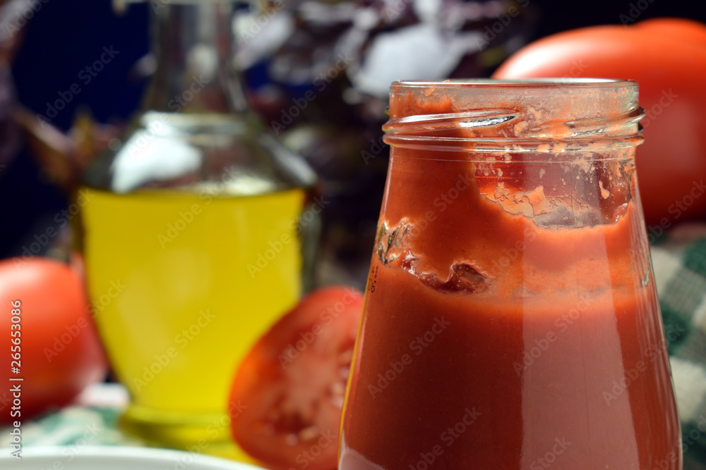 Fotografie Passata di pomodoro ft9104_0720