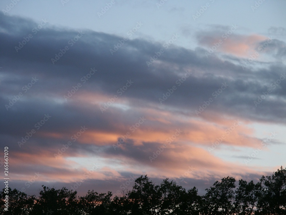 Fototapeta premium Coucher de soleil et nuages