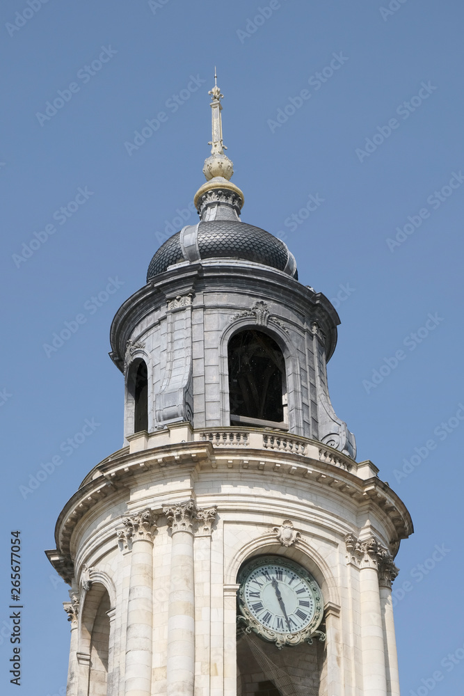 horloge de la mairie