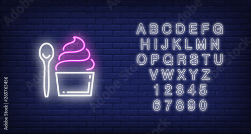 Cupcake and spoon neon sign