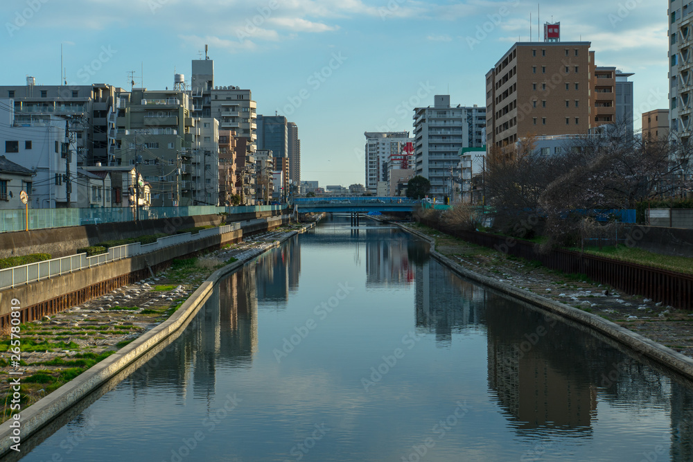 東京の都市風景　墨田区　横十間川