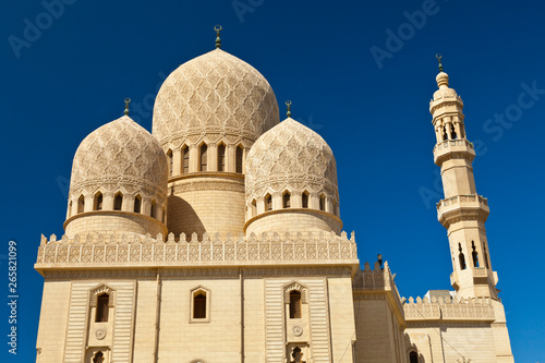 Mezquita de Abbu El Abbas, Ciudad de Alejandria, Egipto, Mar Mediterráneo photo