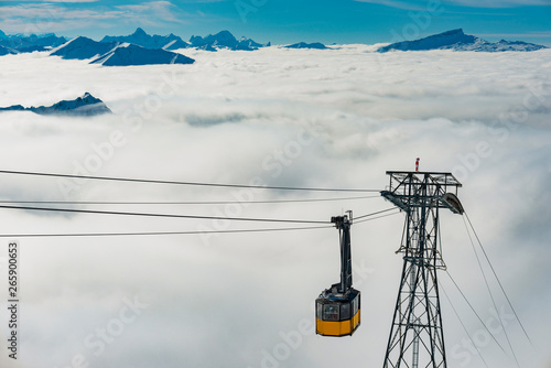 Germany, Bavaria, Allgaeu, near Oberstdorf, cable car to Station Hoefatsblick, Nebelhorn