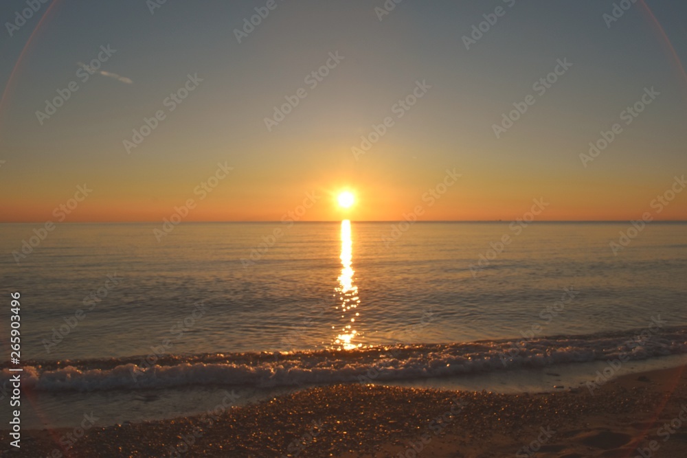 Fototapeta premium view on sea and sunrise in Corsican