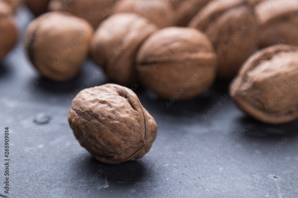 Whole walnut shells Whole walnut shells