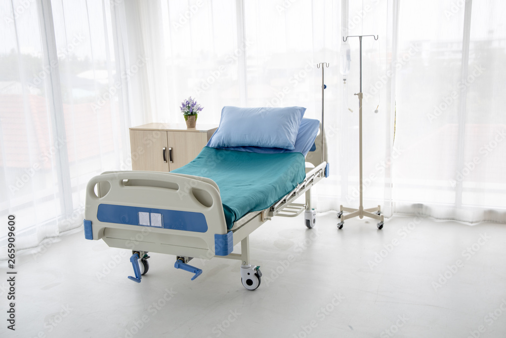 Hospital bed with no patient Stock Photo | Adobe Stock