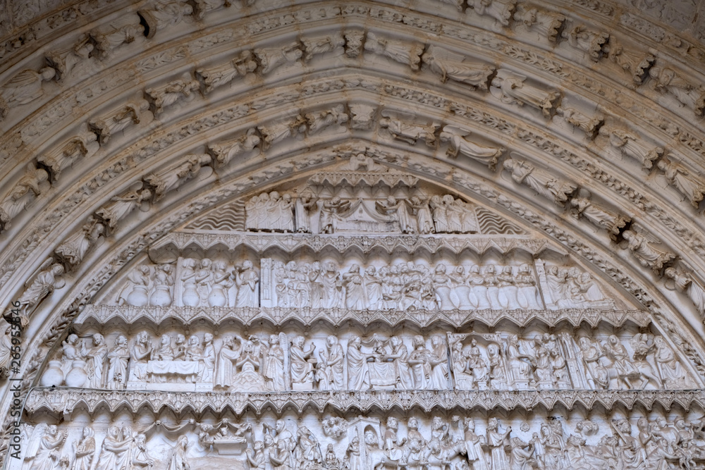 Détail de la cathédrale Sainte-Marie de Tolède en Espagne 