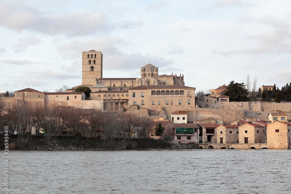 Panoramic Zamora with the Romanesque cathedral and the river Duero, Spain