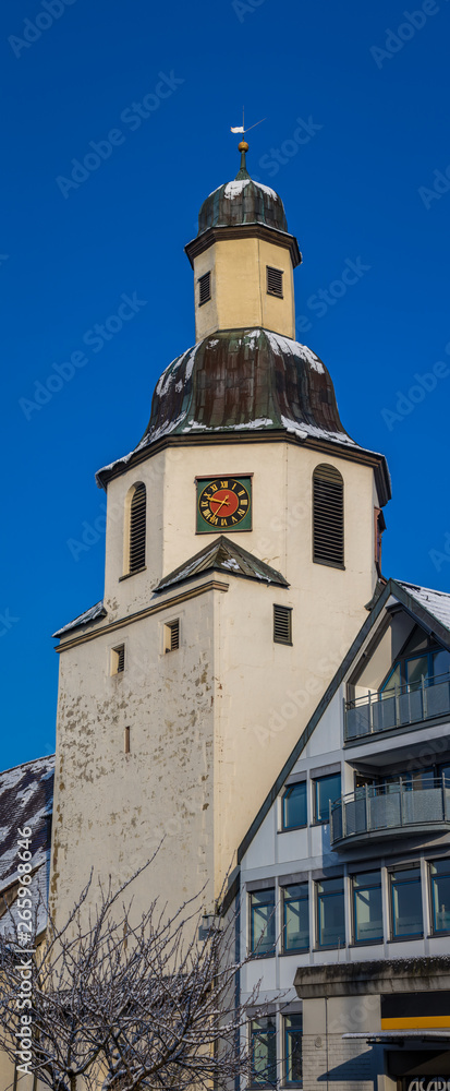 Winnender Stadtkirche St. Bernhard Vertorama von Wallstraße aus