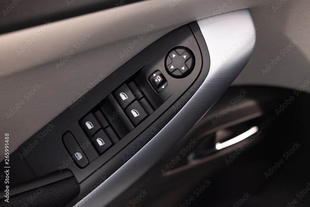 Détail d'éléments carrosserie et moteur d'un véhicule Détail d'éléments carrosserie et moteur d'un véhicule
